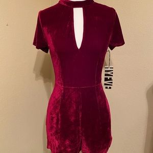 STUNNING BURGUNDY VELOUR ROMPER. SMALL. Beautiful lace back.